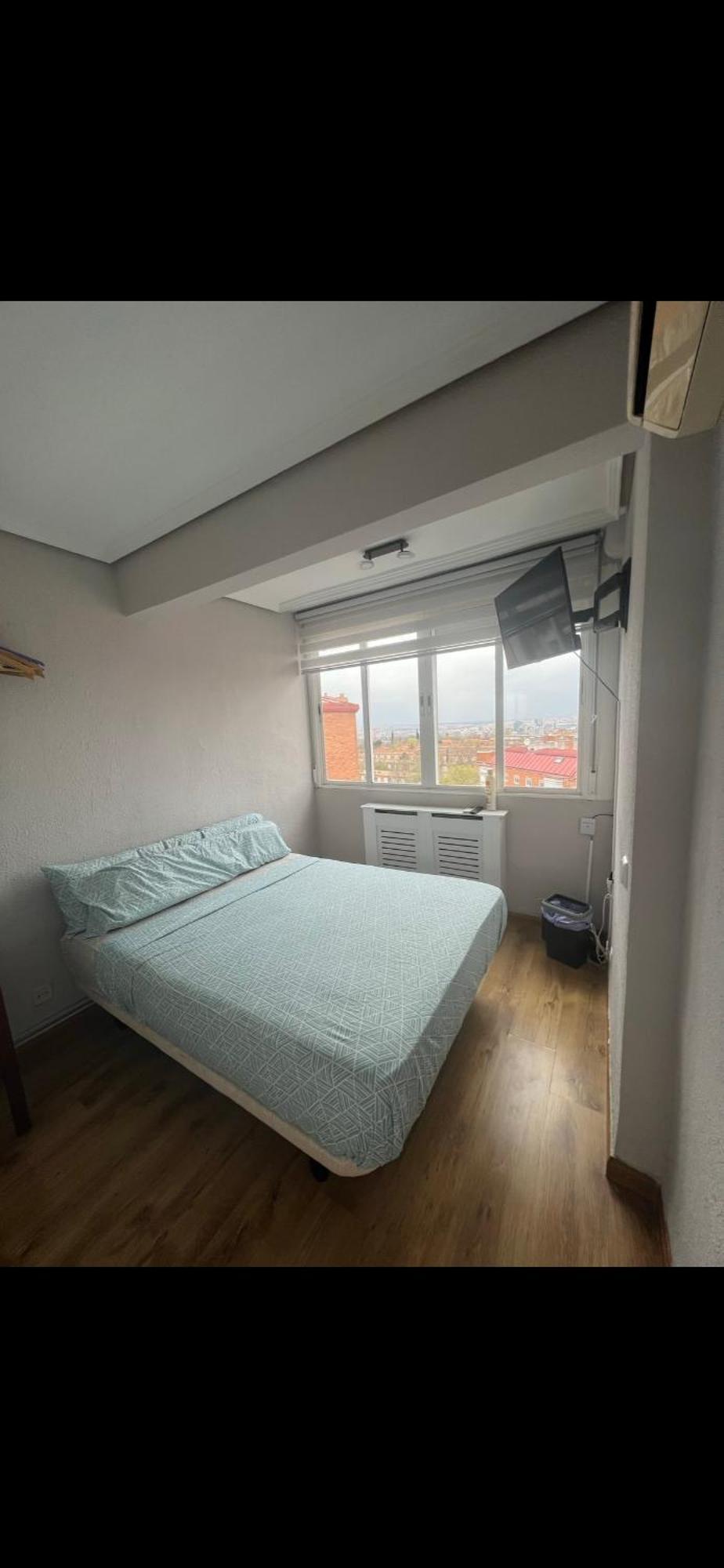 Bed Vallecas Hotell Madrid Exteriör bild